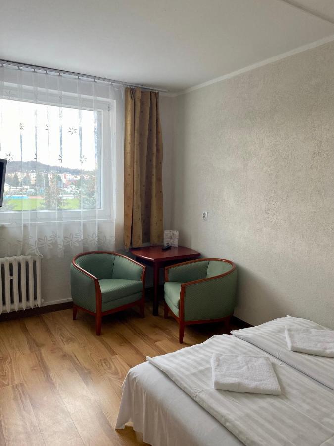 Dom Turysty Sanok Aparthotel Eksteriør bilde