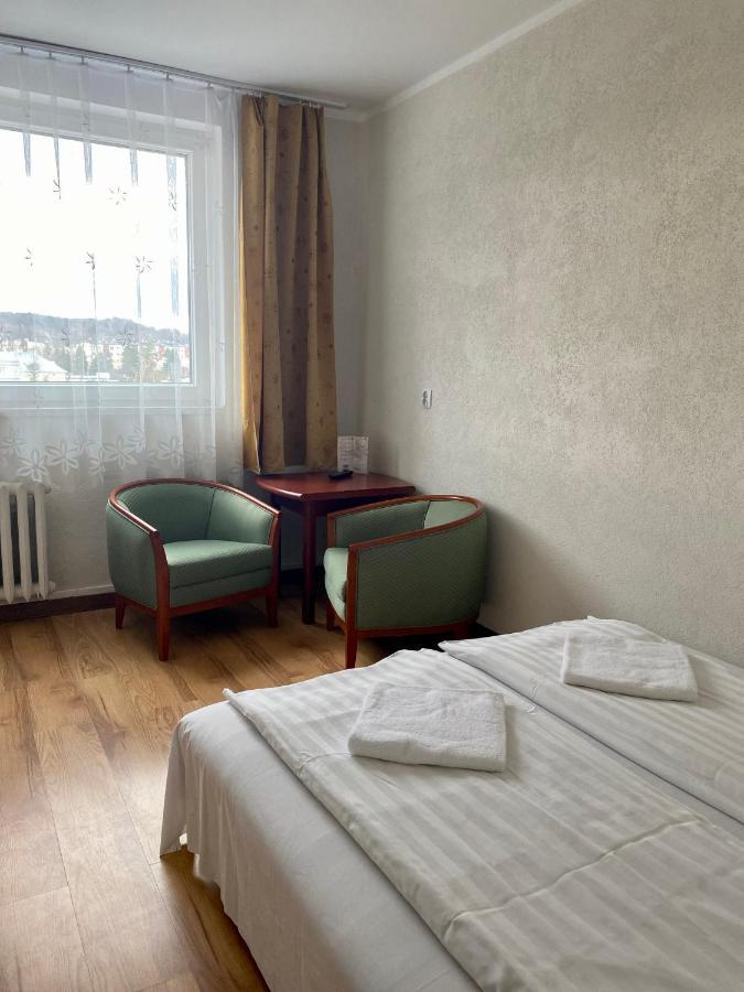 Dom Turysty Sanok Aparthotel Eksteriør bilde